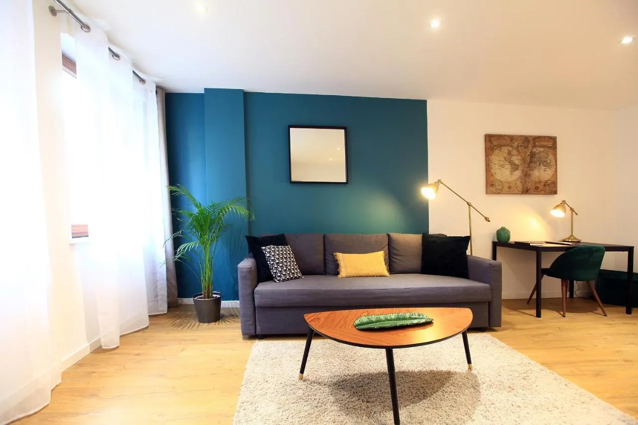 Les Chablaisiennes - Proche Geneve - Le Jungle Apartment Annemasse France
