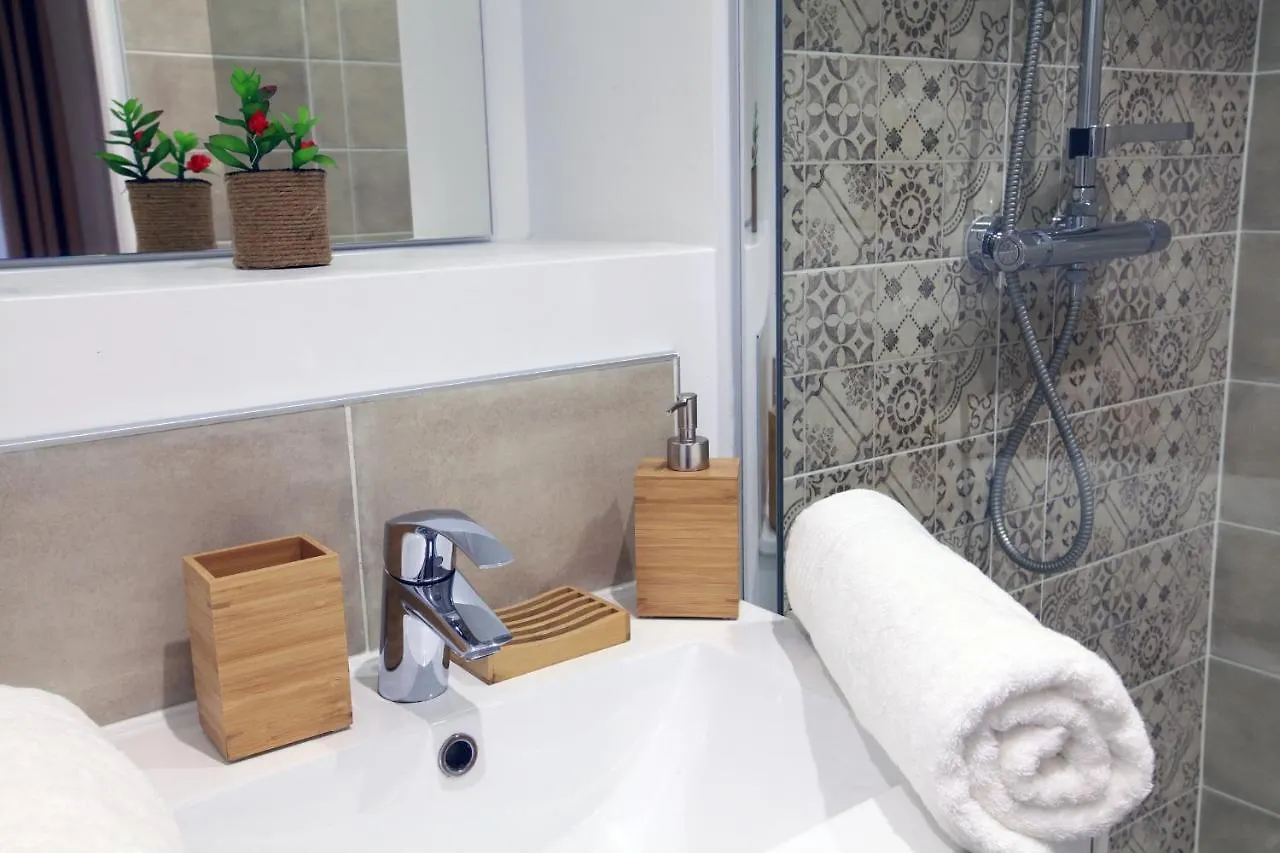 Les Chablaisiennes - Proche Geneve - Le Jungle Apartment Annemasse 0*,