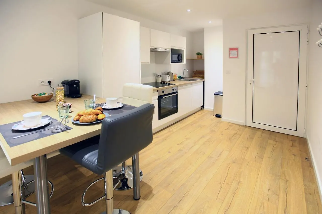 Les Chablaisiennes - Proche Geneve - Le Jungle Apartment Annemasse