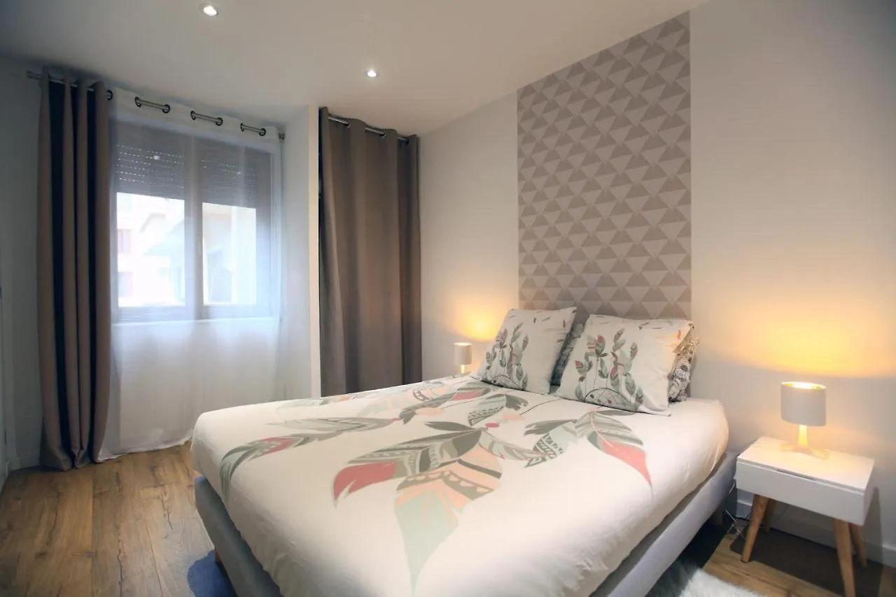 Les Chablaisiennes - Proche Geneve - Le Jungle Apartment Annemasse